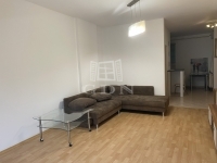 Kaposvár 公寓房（砖头） 2