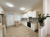 Kaposvár Lakás (téglaépítésű) 1