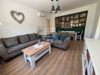 Komárom 家庭别墅 1