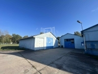 Hatvan 家庭别墅 1