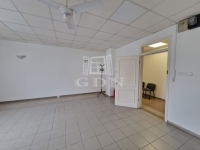 Székesfehérvár Birouri 11