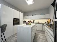 Székesfehérvár Lakás (téglaépítésű) 8