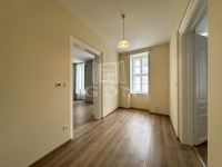 Székesfehérvár Lakás (téglaépítésű) 6