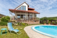 Pákozd Family House 16