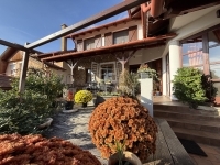 Székesfehérvár 联排别墅 - 154.000.000 HUF