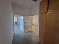 Székesfehérvár Birouri 10