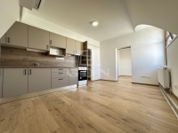 Székesfehérvár 公寓房（砖头） 0