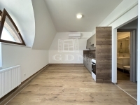 Székesfehérvár 公寓房（砖头） 2