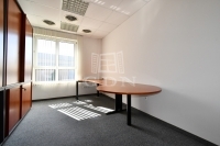 Székesfehérvár Birouri 18