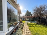 Sárbogárd 家庭别墅 21