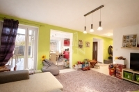 Sárbogárd 家庭别墅 3