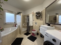 Polgárdi 家庭别墅 13