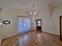 Székesfehérvár Iroda 8