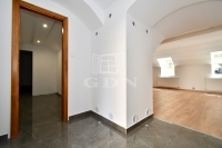 Székesfehérvár Üzlethelyiség 14