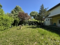 Gárdony 家庭别墅 27