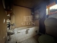 Úrhida Telek 13