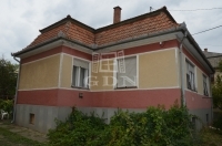 Boldog Family House 1