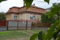 Boldog Family House 0