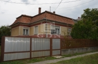 For sale family house Boldog, 113m2