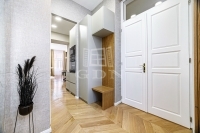 Budapest V. kerület 公寓房（砖头） 12