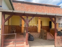 出卖 家庭别墅 Boldog, 100m2