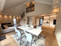 Üllő Family House 1