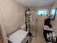 Vecsés 家庭别墅 8