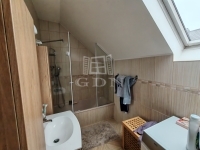 Vecsés 家庭别墅 12