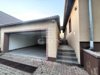 Vecsés 家庭别墅 16