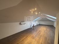 Vecsés 家庭别墅 12