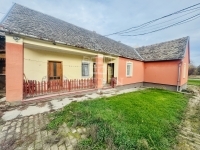Ivándárda Family House 0