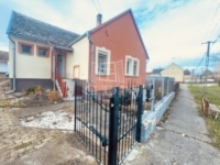 Ivándárda Family House 1