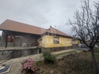 Palotabozsok Family House 0
