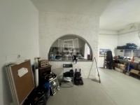 Pécs Üzlethelyiség 5