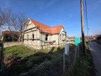 Nemesvámos Family House 0