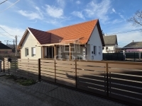 Nemesvámos Family House 8