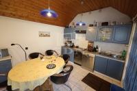 Kemence Family House 8