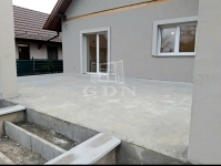 Pomáz 家庭别墅 1