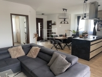 Eladó családi ház Tordas, 135m2