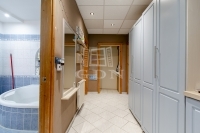 Pécel 家庭别墅 4