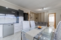 Pécel 家庭别墅 13