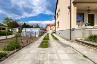 Pécel 家庭别墅 18