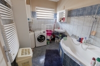 Pécel 家庭别墅 7