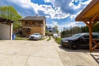 Pécel 家庭别墅 26