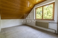 Tura Casa Familiala 24