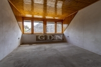 Tura Casa Familiala 23