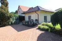 Fót Casa Familiala 0