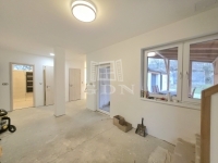 Hatvan 家庭别墅 2