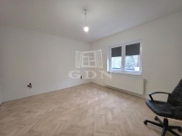 Hatvan 家庭别墅 15