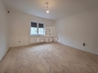 Hatvan 家庭别墅 13